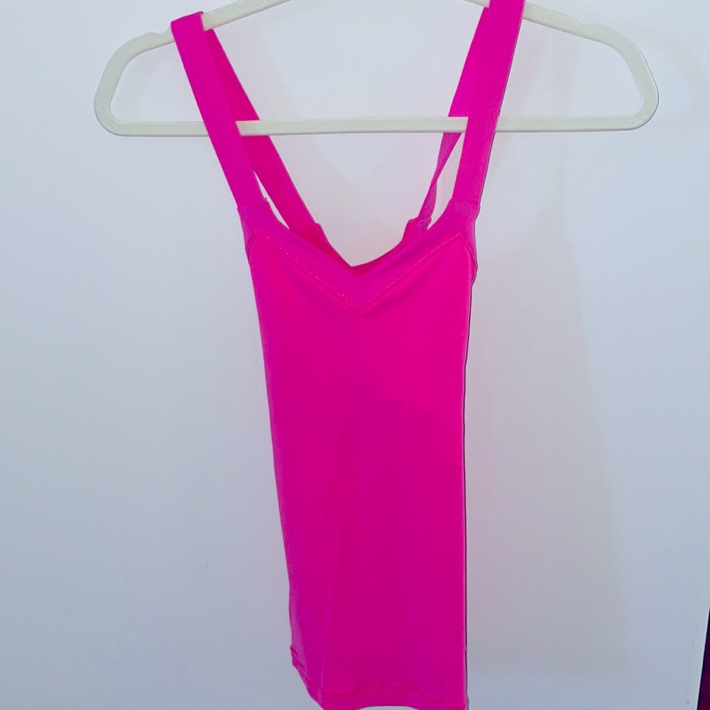 Lulu lemon tank